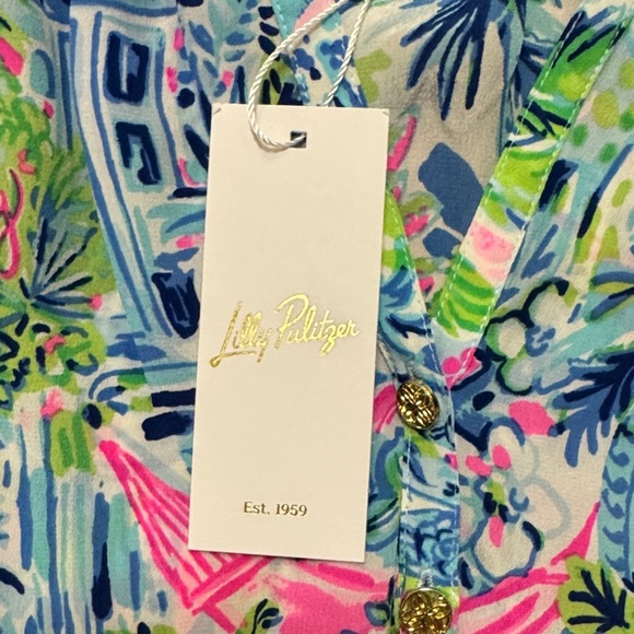 Lilly Pulitzer lillys house Elsa Blouse NWT - Picture 2 of 6